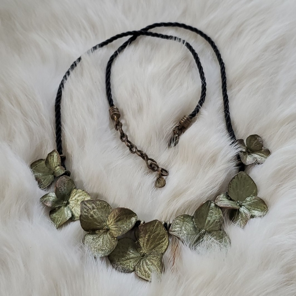 Ivy necklace
